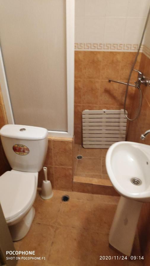 Unique Location Apartment With Parking 부르가스 외부 사진