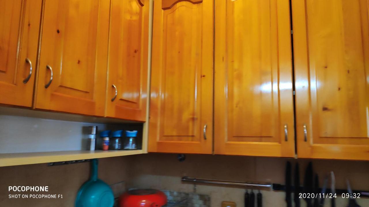 Unique Location Apartment With Parking 부르가스 외부 사진